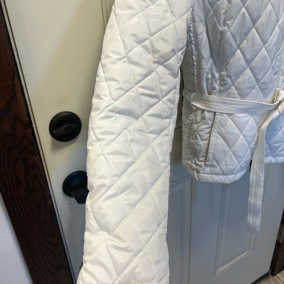 Nike Women's Quilted White Fur Lined Jacket Size L - Picture 6 of 15